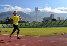 Consejos de un Iroman para el Maratón CAF Mujer corriendo en pista