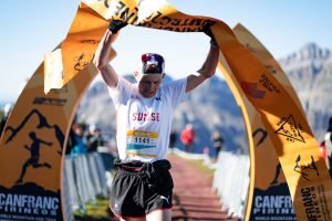 Canfranc Pirineos 2025 Uphill Bonnet